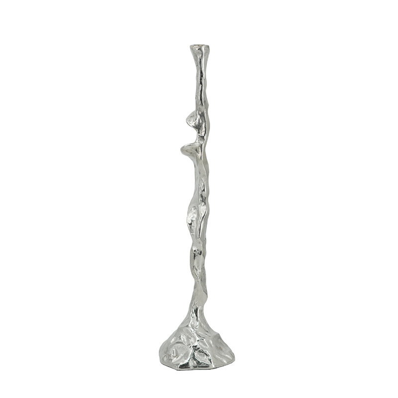 Grand chandelier conique en aluminium à branches d'arbre de 4,5 po de diamètre x 21,5 po argent / or