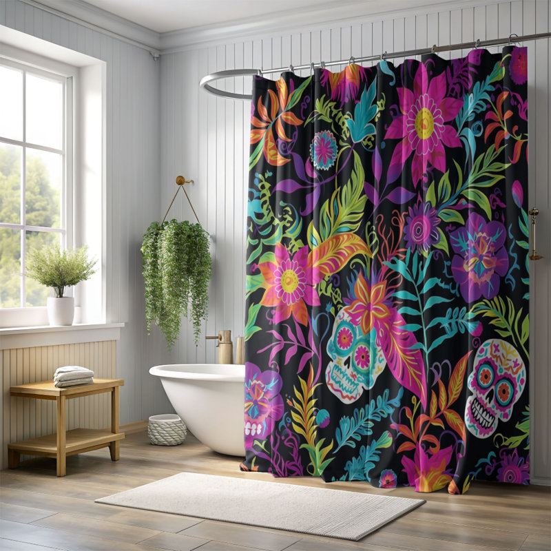 Kaulder, 74"H x 71"W