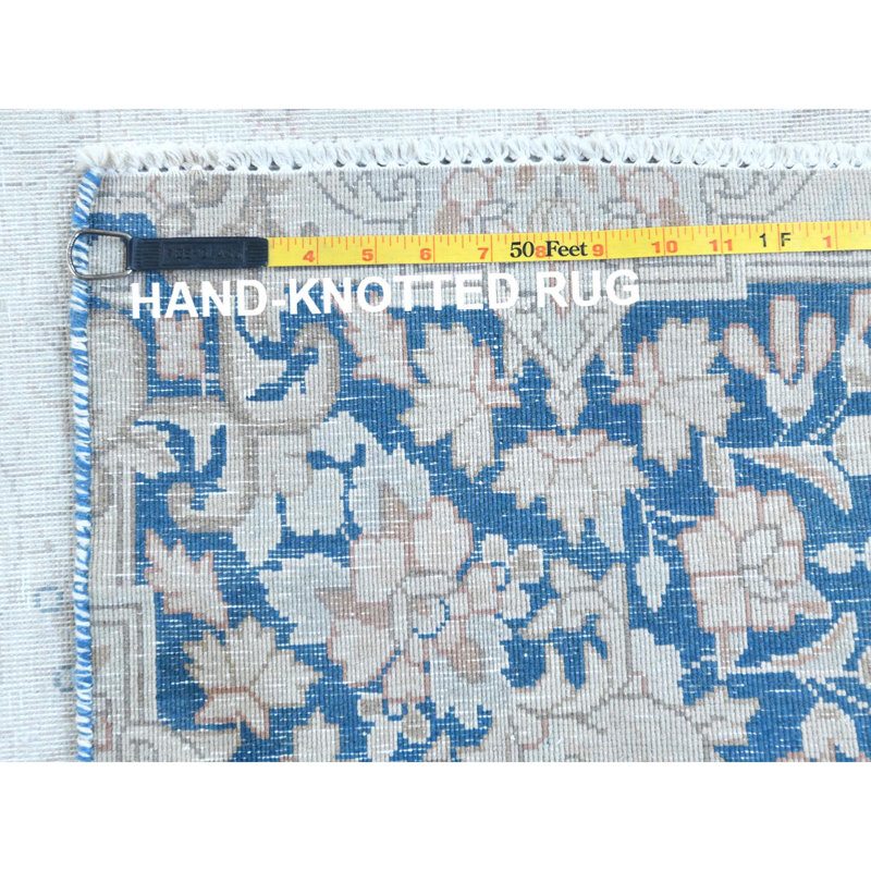 Tapis persan Kerman ivoire semi-antique vieilli en laine ciselée de 9 po x 12 po noué à la main 89792F16B4B0476D8B00F55651A90223