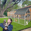 Cabane Big Cat - Bois massif, couleurs naturelles, pour grand chalet en bois et blanc, avec des équipements confortables