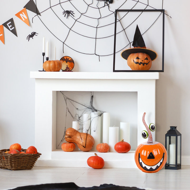 Citrouille d'Halloween aux yeux flottants 15 po The Holiday Aisle®