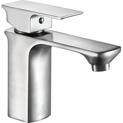 Promenade Single-handle Bathroom Faucet