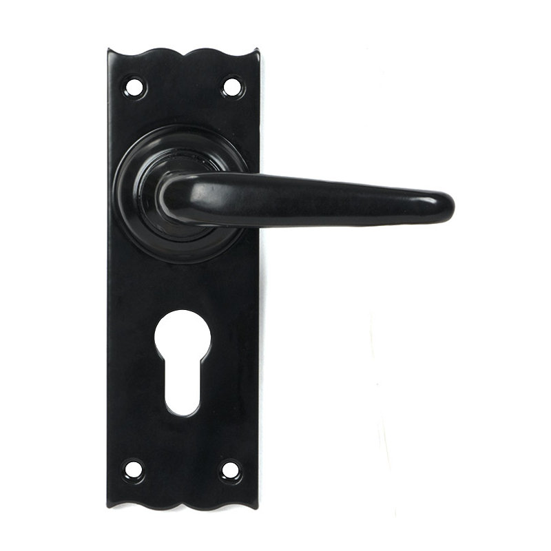 Oak Keyed Door Handle