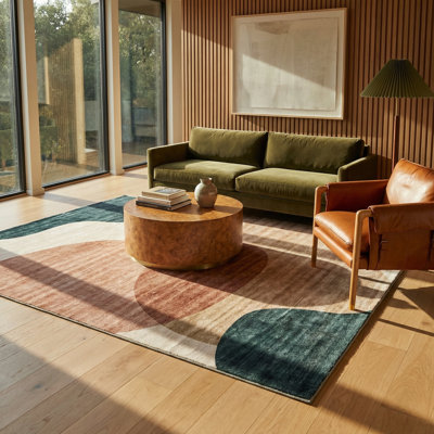 Tapis à motif abstrait crème / vert 7 pi x 10 pi (6 pi 7 po x 9 pi 6 po) Branch Branch Calma, contemporain, à poils moyens et résistant aux taches