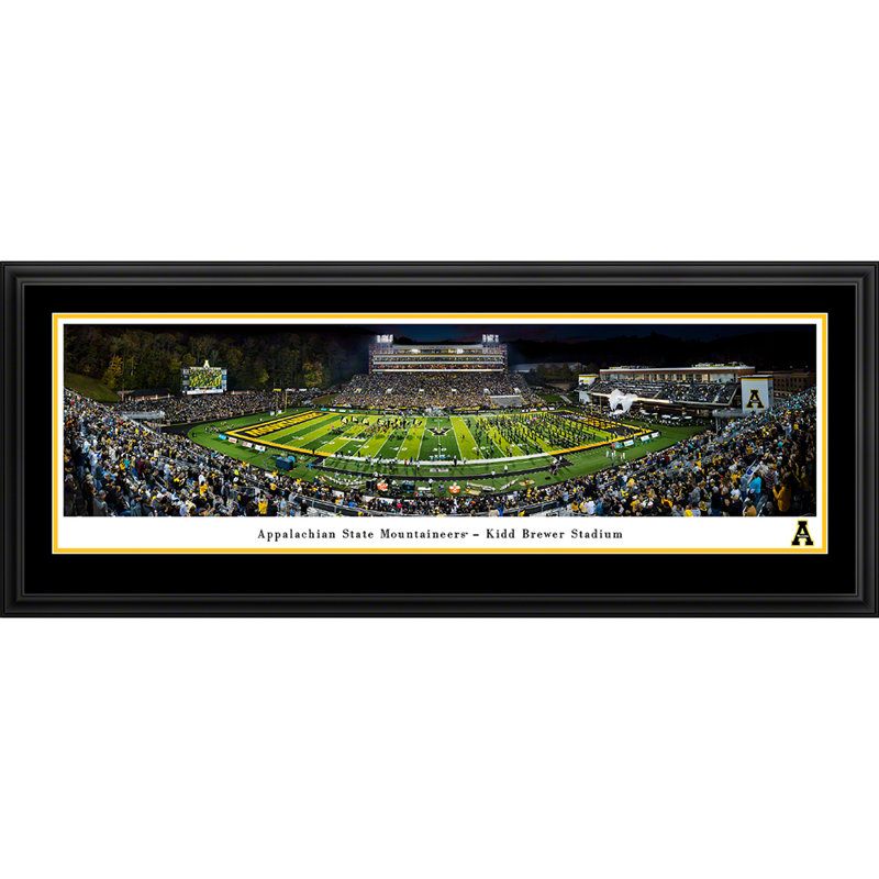 Impression panoramique Appalachian State Football, H 18 po x l 44 po x P 1,125 po, Cadre noir