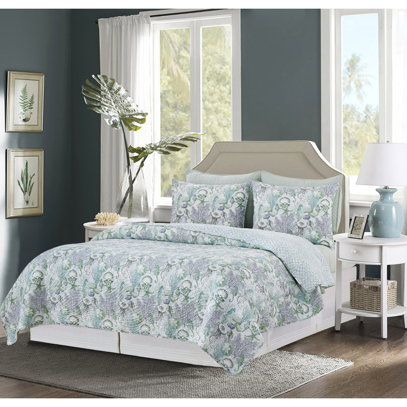 Shoreline Waters Coastal Cotton Quilt Set, Queen Quilt + 2 Shams