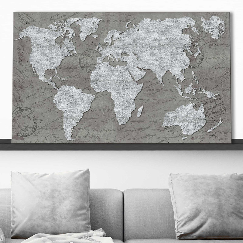 «World Map on Script» par Elizabeth Medley - impression, Toile tendue, H 36 po x l 60 po x P 1,5 po