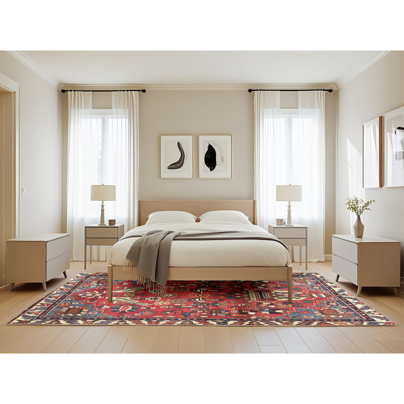Vijaya Oriental Indoor Rug, Rectangle 5' x 8'