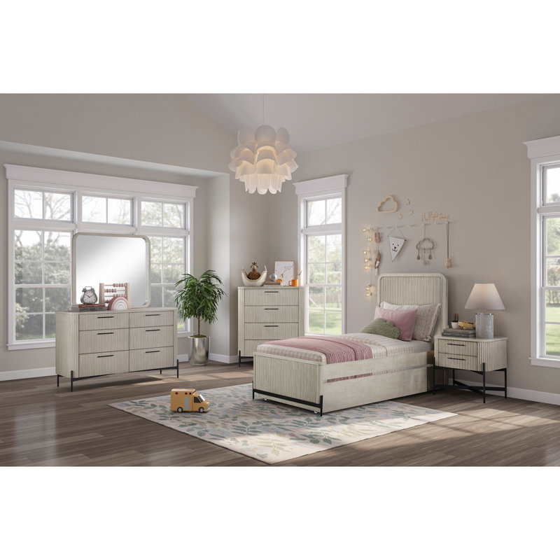Lit gigogne double au dessus d'un lit double, Taupe