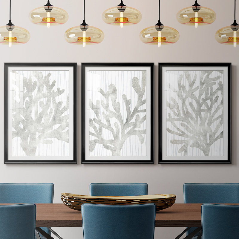 «Quiet Coral I», reproduction sur mesure encadrée de qualité supérieure - 3 pièces, Noir, H 21 po x l 30 po