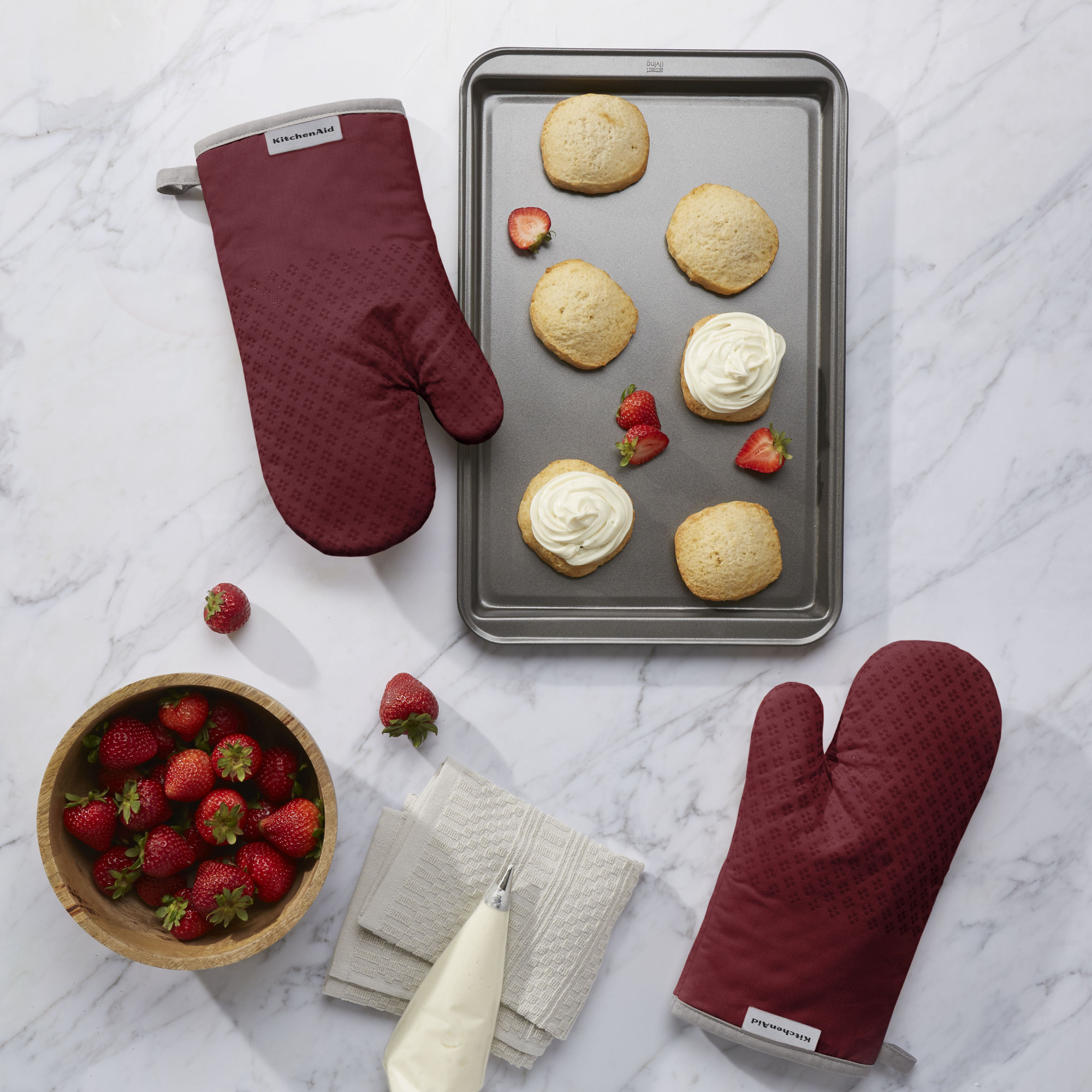 KitchenAid Asteroid Solid Textured Oven Mitt, Berry