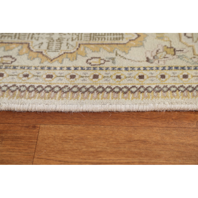 Tapis persan Tabatabaei de conception de chasse noué à la main 7 x 10