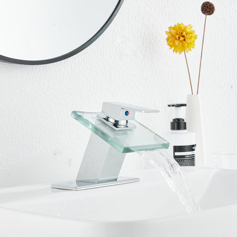 Single-Hole Single-handle Bathroom Faucet, Polished Chrome