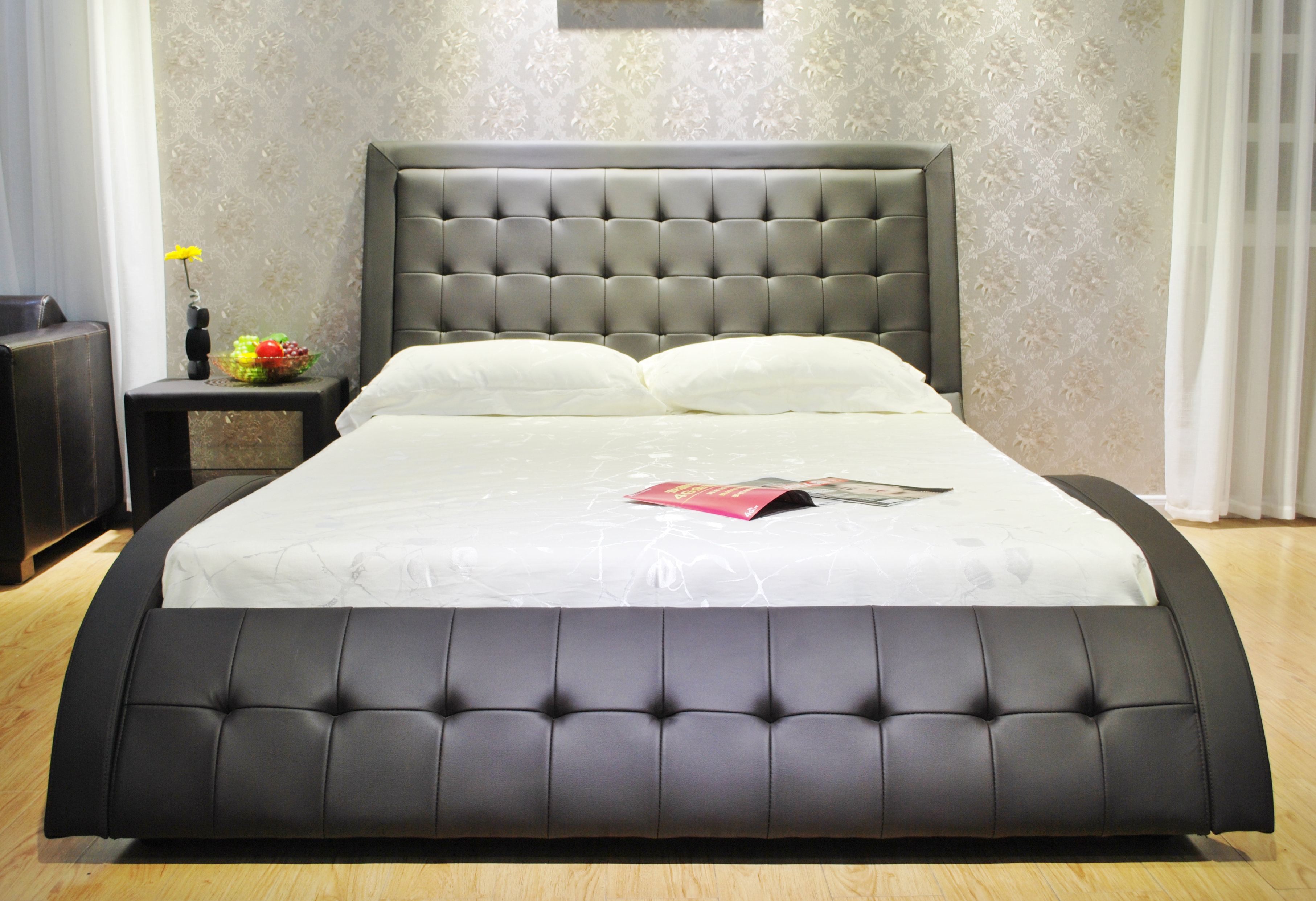 Mangonia upholstered store platform bed