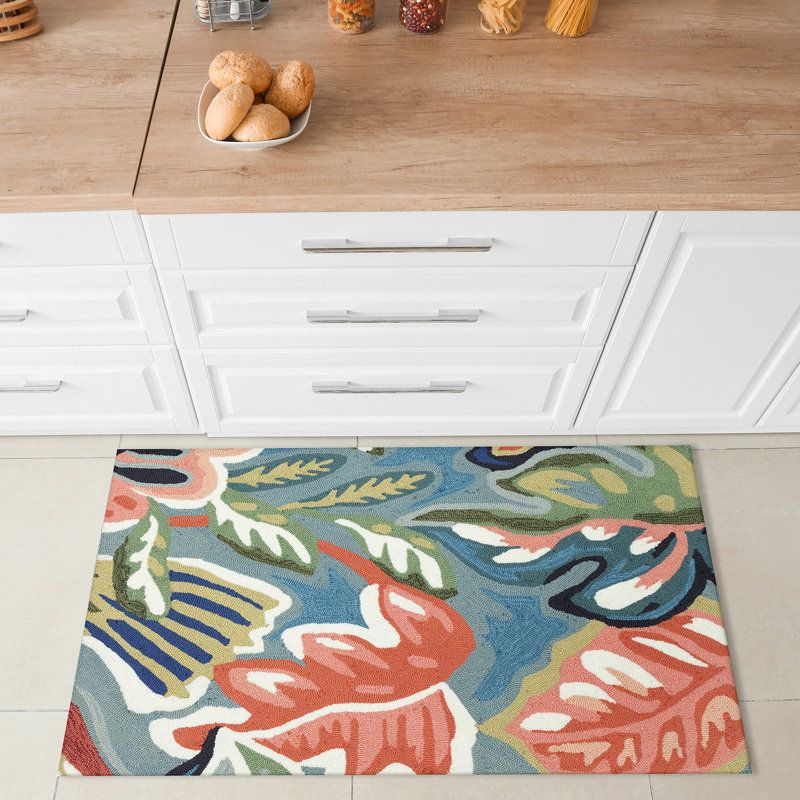 Afaf Performance Hand Tufted Floral Indoor / Outdoor Rug, Rectangle 2' x 3'