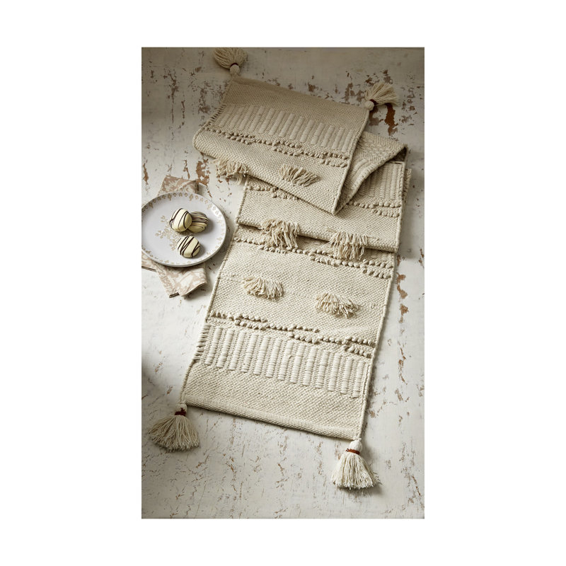 Bianca Tufted & Tasseld Runner, White