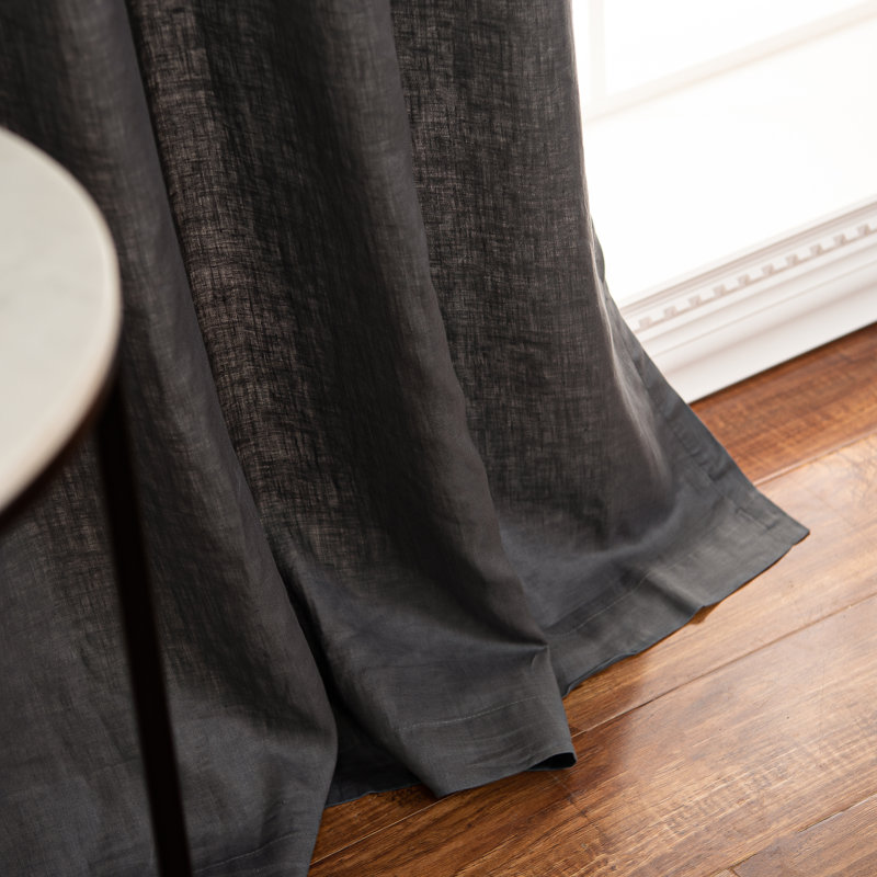 Paire de rideaux obscurcissant avec œillets Gricelda, Gris foncé