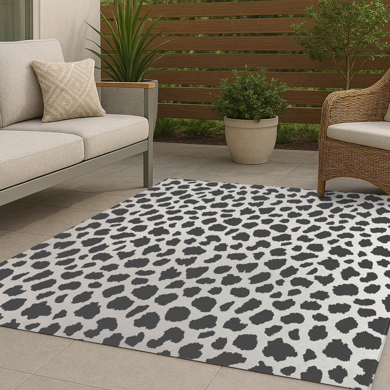 Animal Spot Non-Slip Outdoor Rug, Rectangle 3' x 5'