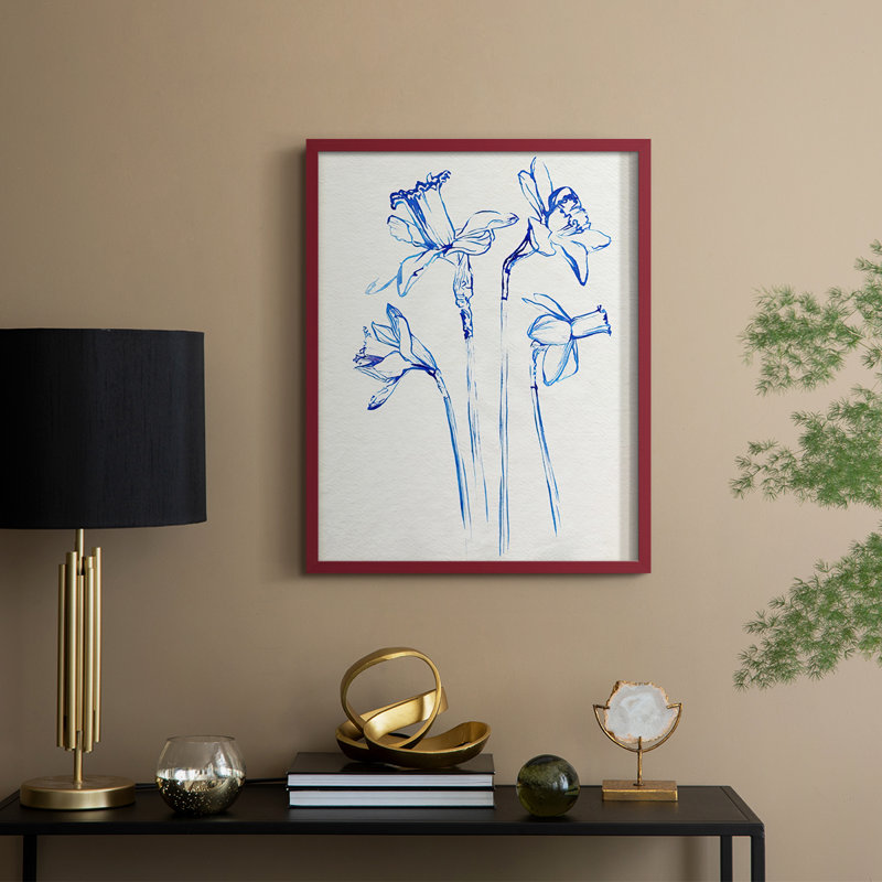 Inky Daffodils II, reproduction encadrée - bois massif, H 15 po x l 12 po, Rouge
