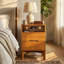  Ensemble de table de chevet Mid-Century avec tablette ouverte et station de charge-1078728174