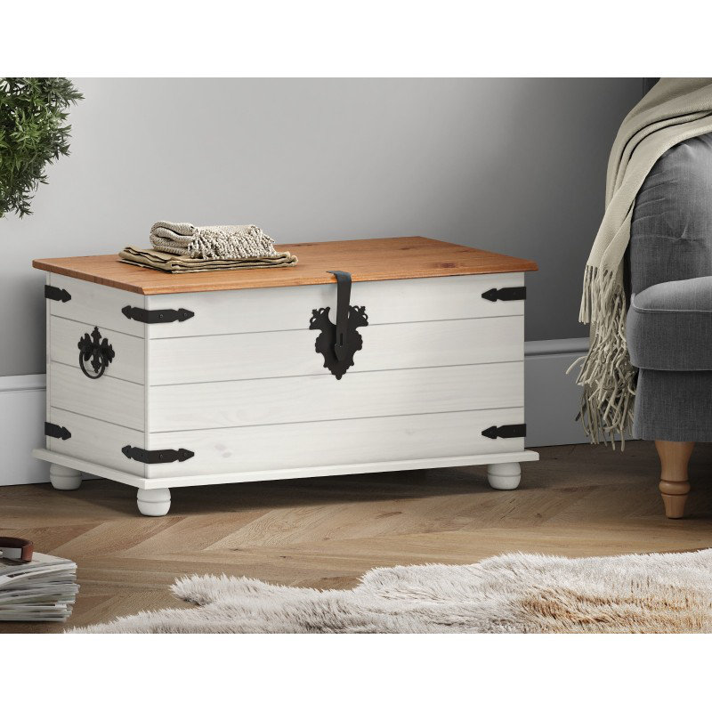 Cappiello Blanket Chest