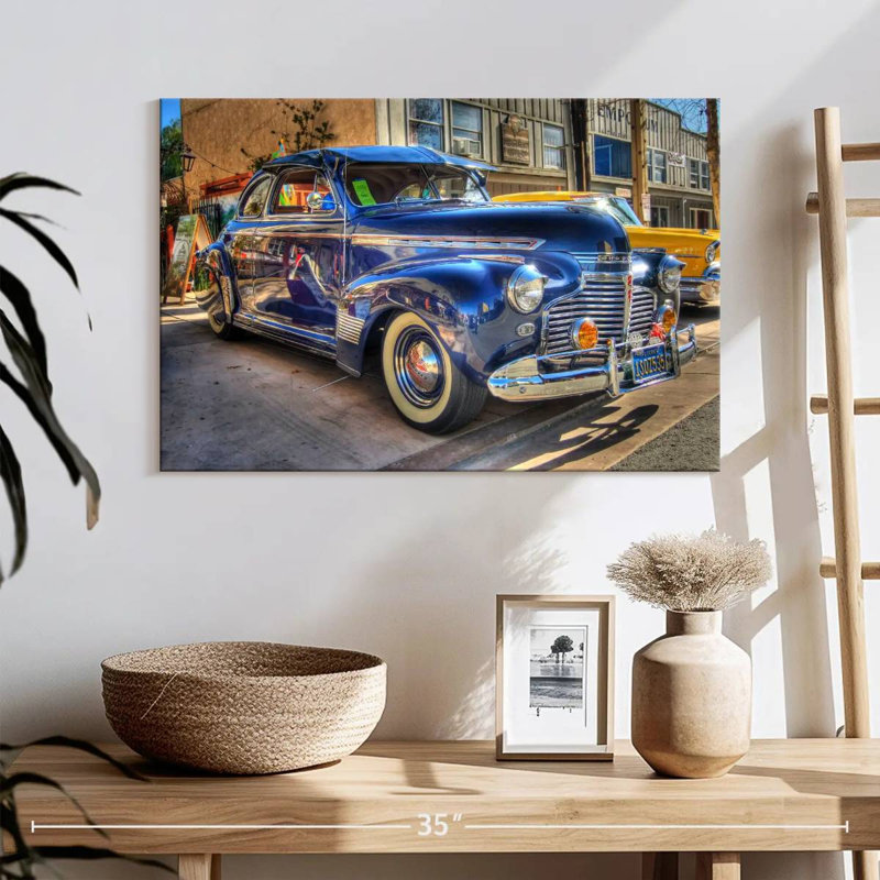 Voiture classique Mehar Sassy, H 16 po x l 24 po