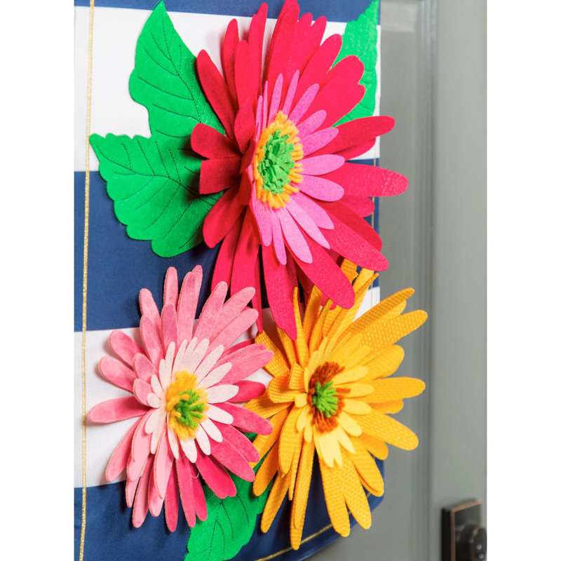Farmhouse Wall Decor on Textile