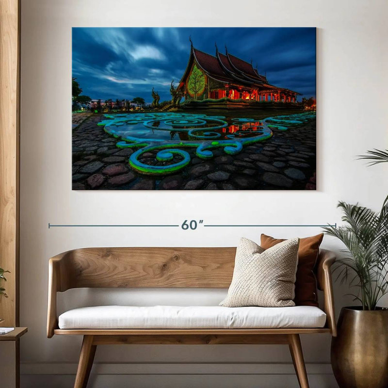 Temple Adella Sirindhorn, H 34 po x l 51 po