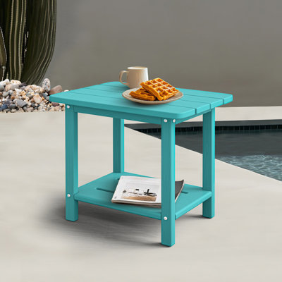 Table de bout en PEHD Adirondack à 2 niveaux - Table d'appoint d'extérieur résistante aux intempéries et durable pour le patio, la piscine et la pelouse