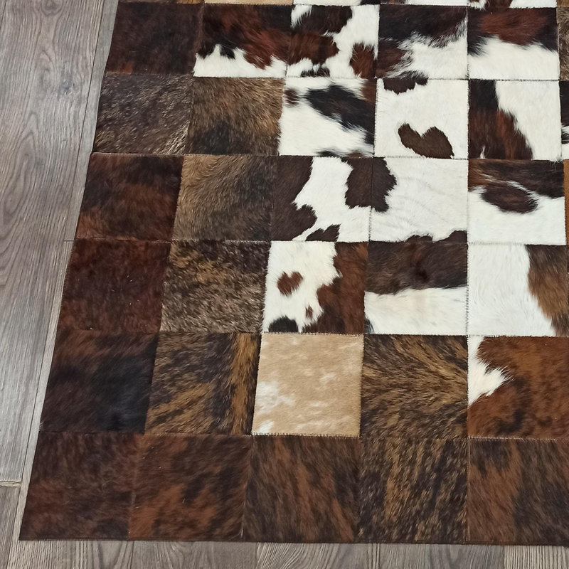 Tapis tricolore en cuir de vache patchwork_10 x 14 pi, Rectangle 10 pi x 14 pi