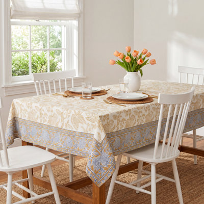 Quinlan Floral Tablecloth