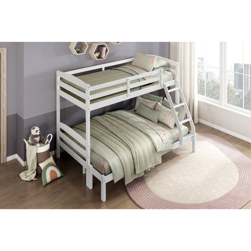 Lit simple superposé au dessus d'un lit double avec garde-corps 1 pièce