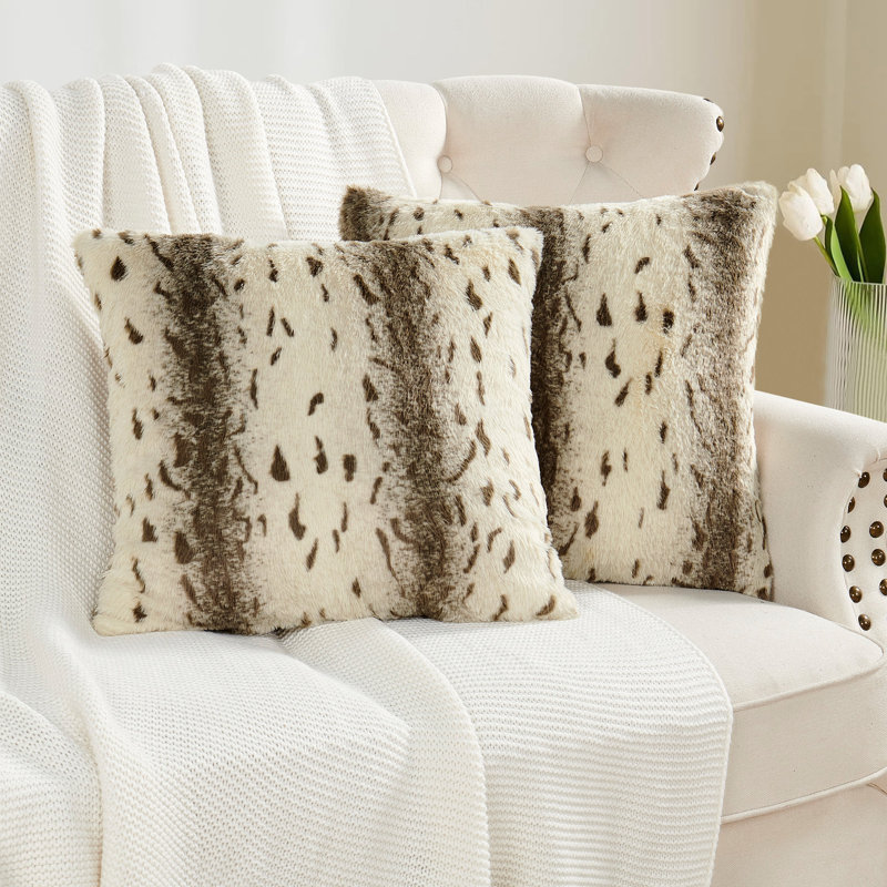 Citraka Faux Fur Animal Print 20" Throw Pillow Cover, Pure Cashmere