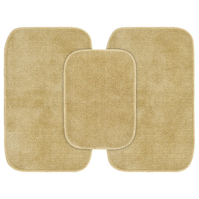 Mccluney Traditional Nylon Bath Rug with Non-Slip Backing