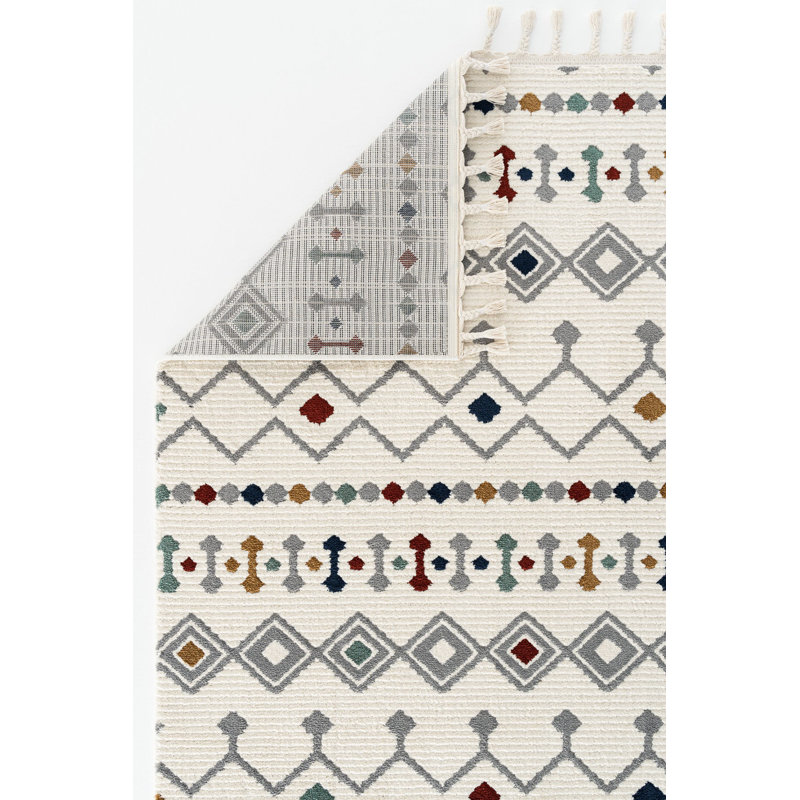 Rask Geometric and Trellis Indoor / Outdoor Area Rug, Runner 2'7" x 9'10"
