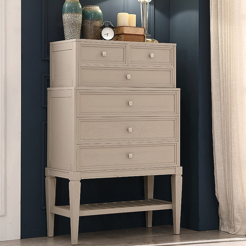 Armoire d'appoint en bois massif gris clair