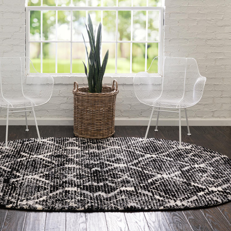 Tucson Geometric Indoor Rug, Oval 8' x 10'