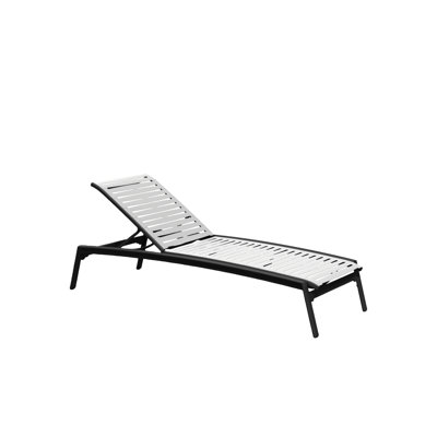 Elance Outdoor Chaise Lounge