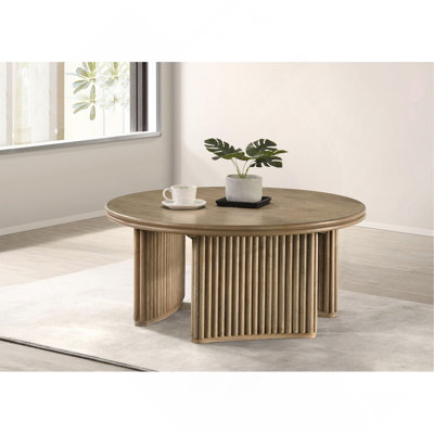 Table basse ronde délavée brun clair