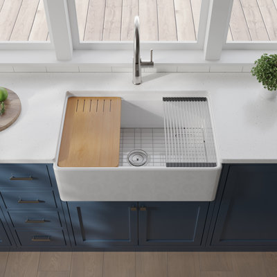 Évier de cuisine de ferme avec accessoires L 33 po x l 20 po