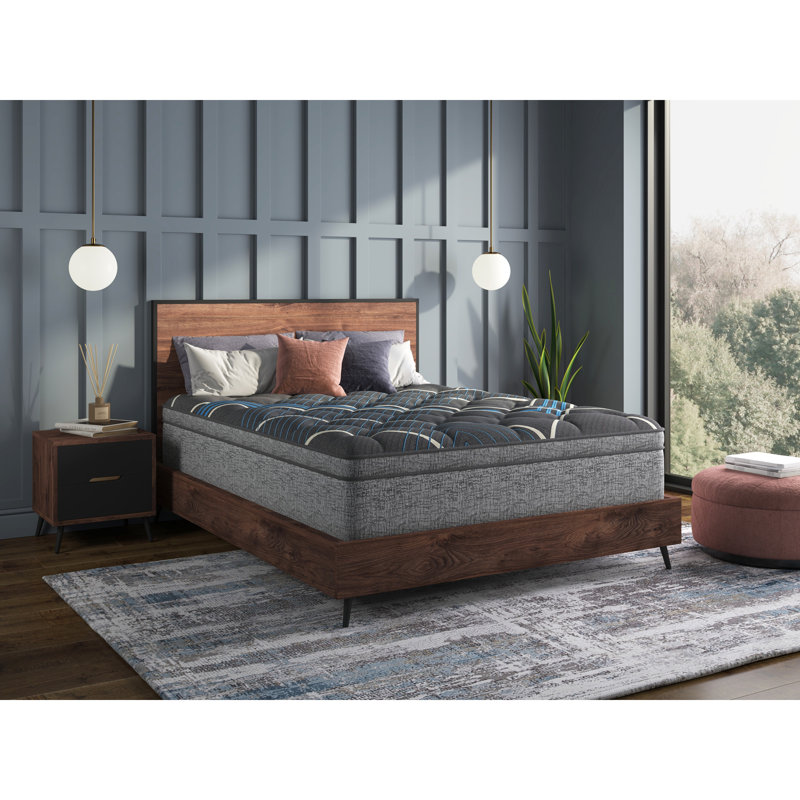 Euro Top Hybrid Mattress, Individual Pocketed Coil Mattress , Plush Comfort, King