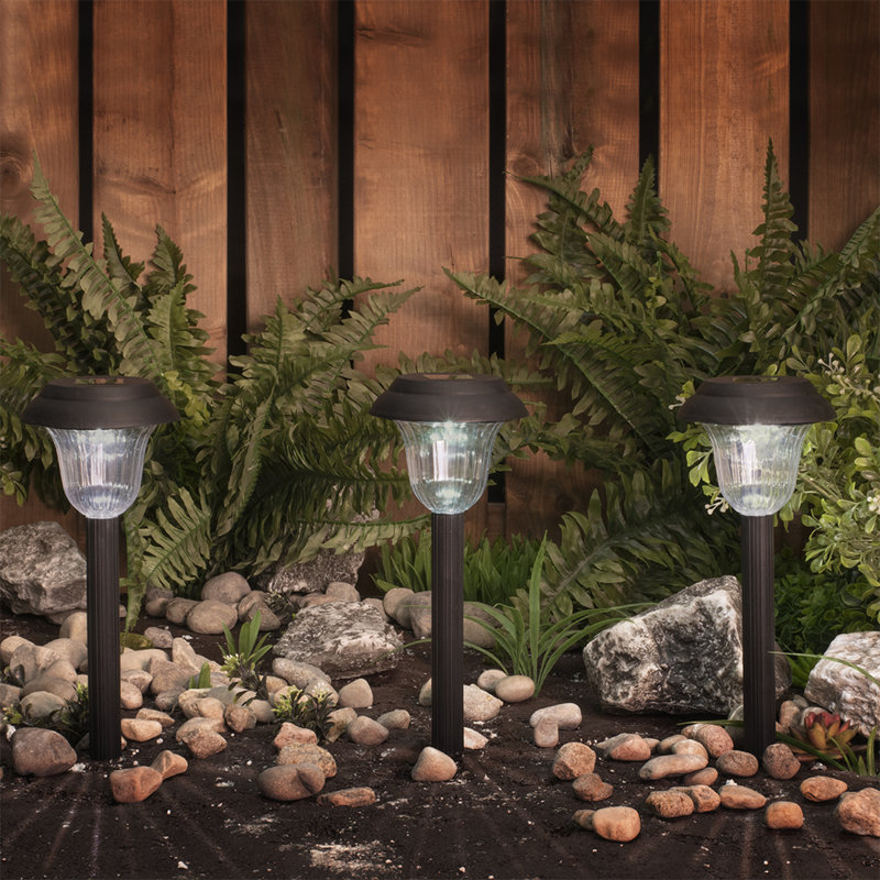 Solar Powered Integrated LED Pathway Light Pack