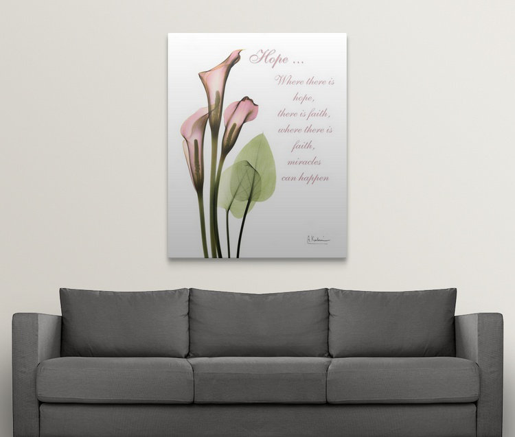 Reproduction de photo Manigault "Calla Lily X-Ray" par Kiranjit, H 30 po x l 24 po x P 1,5 po, Toile