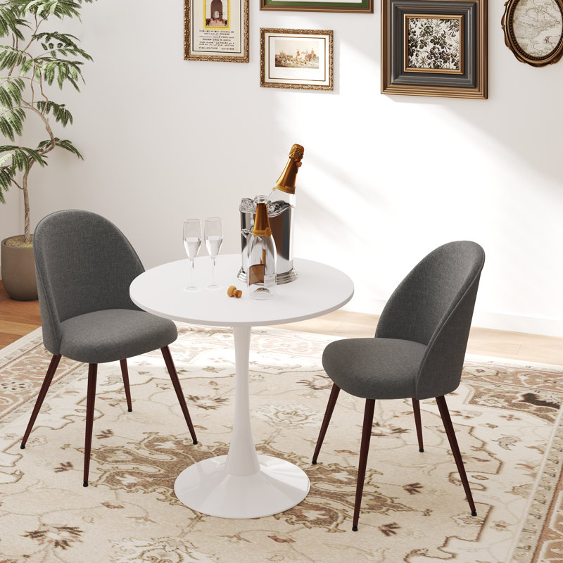 Ensemble de table de salle à manger moderne 3 pièces Kasparas avec table ronde et chaises rembourrées pour la cuisine, la salle à manger ou les espaces de réception