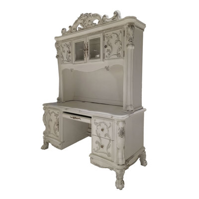 Bureau d'ordinateur et huche Vickrey