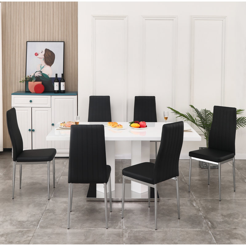 Brittlynn 6 - Person Dining Set, Black