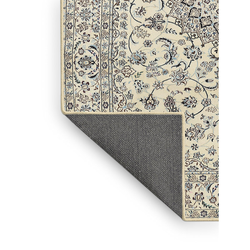 Osha Oriental Indoor Rug, Rectangle 5' x 7'