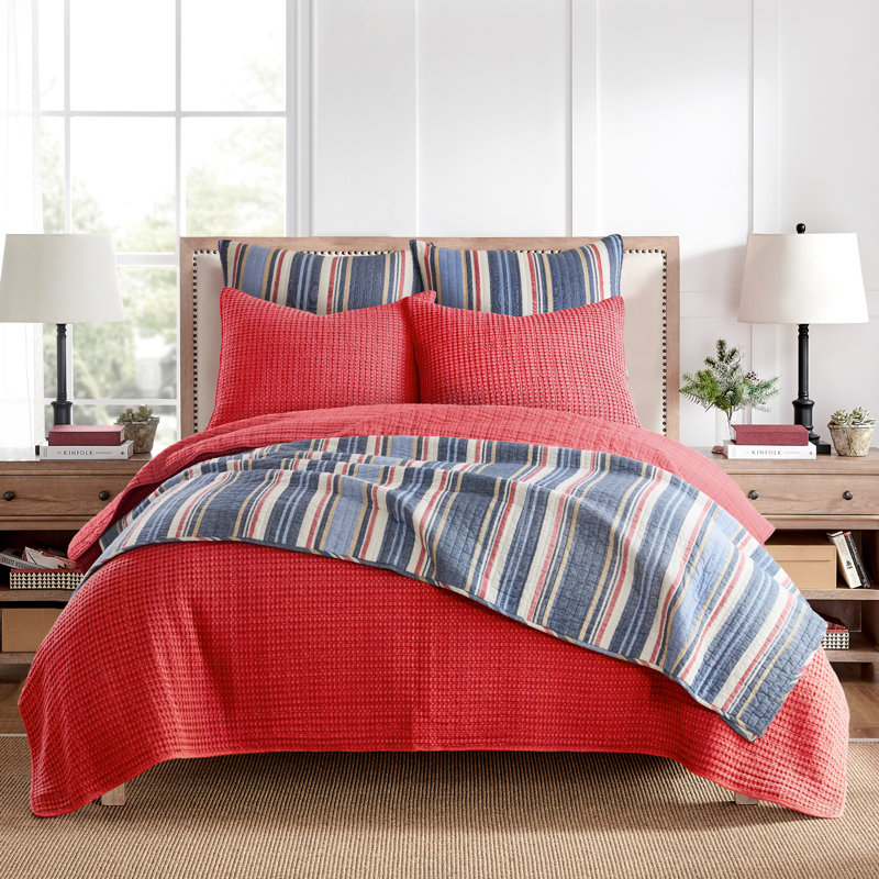 Mills Waffle Red Quilt Set, Full Quilt + 2 Standard Shams