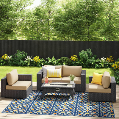 Ensemble de patio extérieur 5 pièces avec foyer Convene