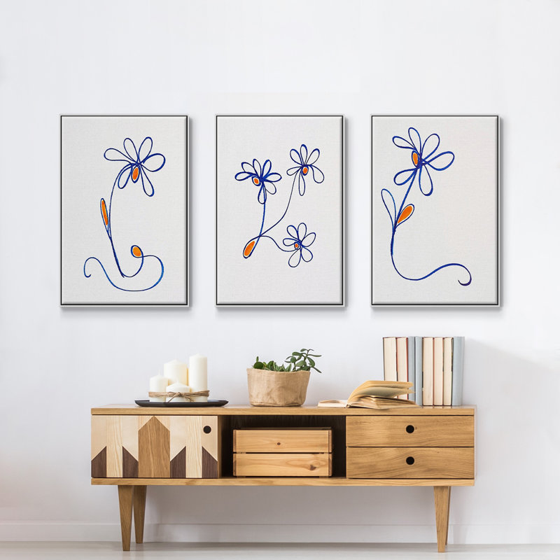 «Wobbler Blooms I», reproduction sur toile 3 pièces, H 36 po x l 72 po x P 2 po, Blanc